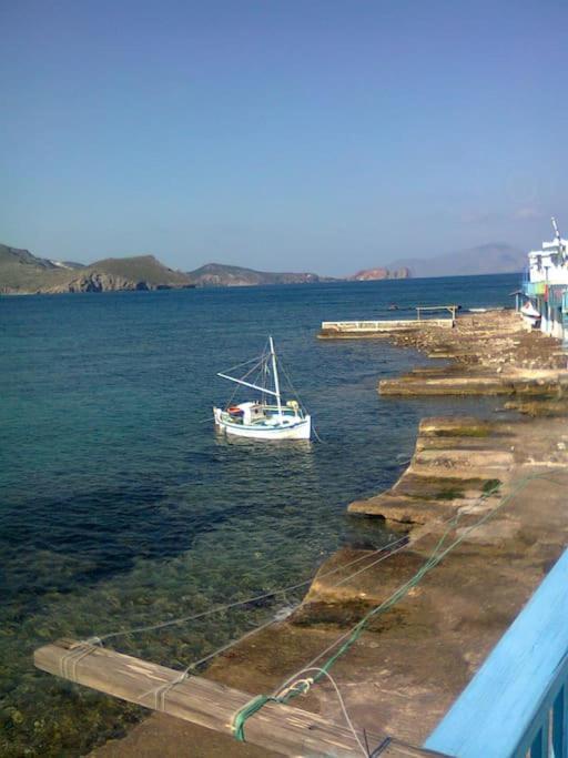 The Yellow Boat House Klima  المظهر الخارجي الصورة